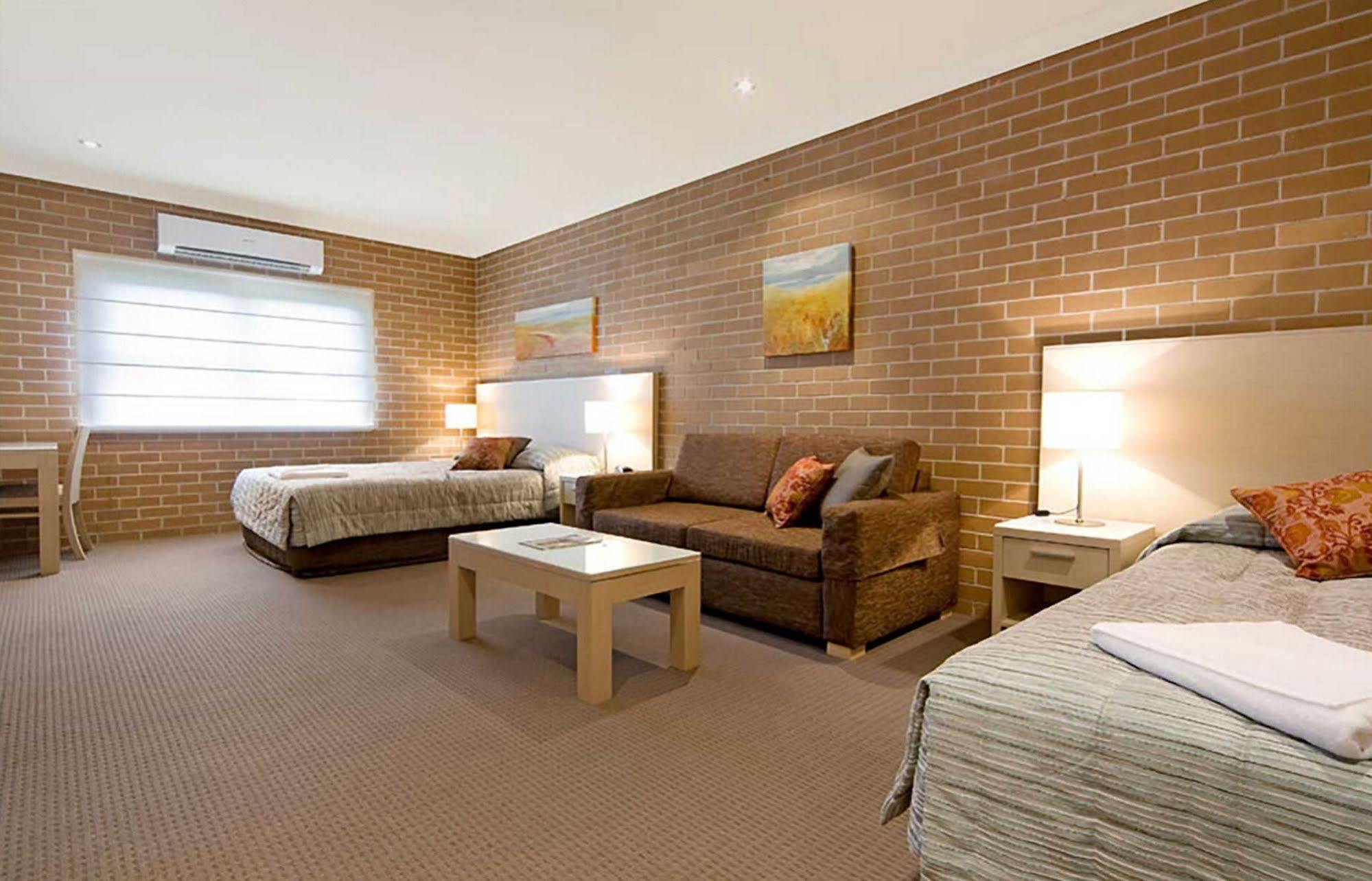 Imperial Motel Bowral Exterior photo